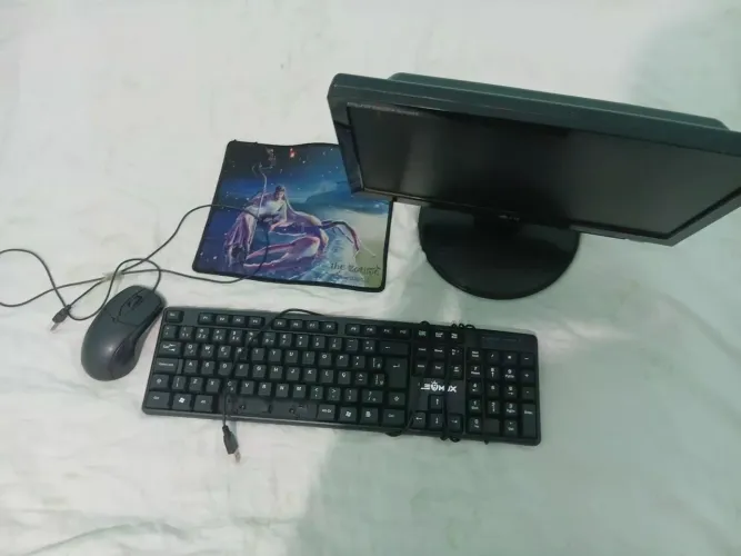 4 itens de pc funcionando perfeitamente 