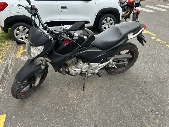 Honda CB 300R 2011/2011 Preta - Revisada 