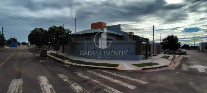 CASA COM 2 QUARTOS A VENDA POR R$ 295.000,00 NO JD. BOUNGAVILLE EM SINOP/MT - GADANI IMÓVE