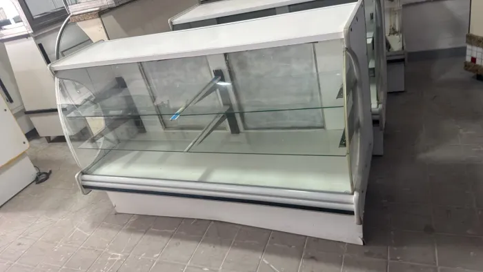 Vitrine natural para padaria 