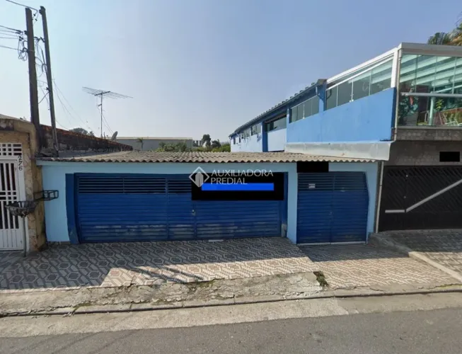 Casa térrea à venda no bairro Batistini, em São Bernardo do Campo.