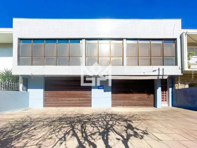 Sala/Conjunto Comercial para Alugar em São Geraldo | 220m² | 2 Banheiros