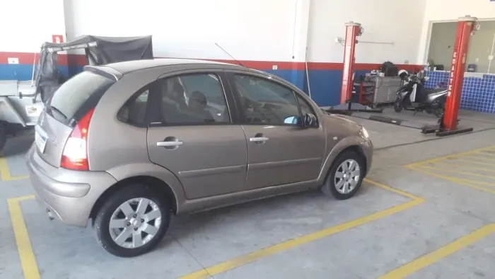 Citroen C3 Exclusive 1.4 Flex 8V 5P 2011