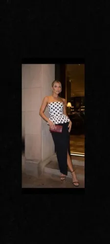 Vendedora Moda Feminina