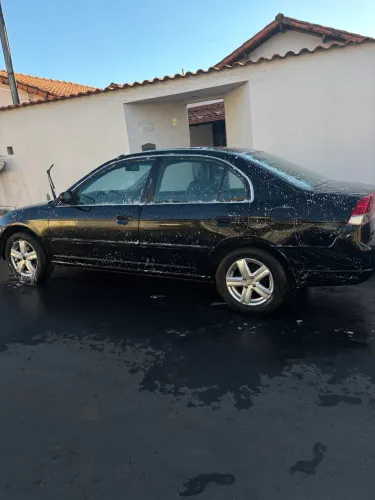 Honda Civic Sedan Lx/lxl 1.7 16V 115cv Aut. 4P 2001