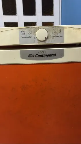 Geladeira Continental 270L