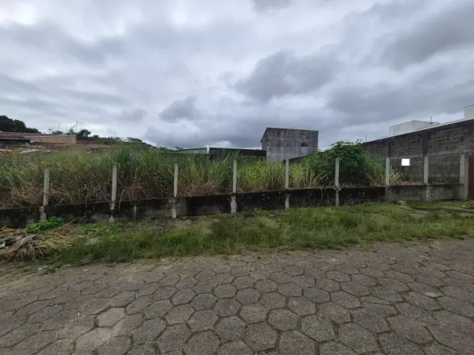 Terreno para Venda no bairro Centro, em Peruíbe / SP.