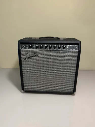 Fender champion 40 