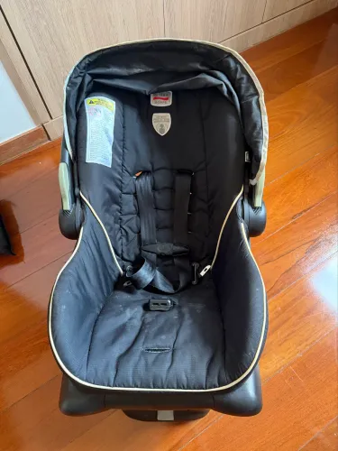 Bebê conforto Britax