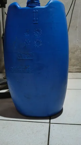 Galões de 50 litros