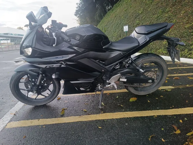 Yamaha R3 ABS