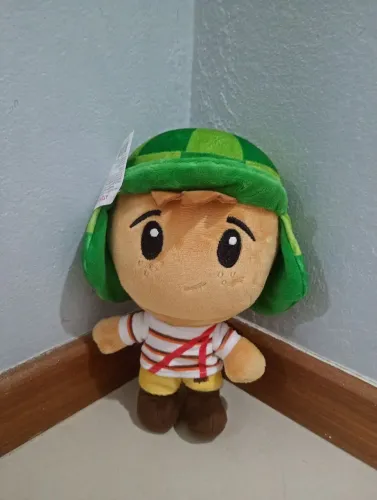 Chaves de pelúcia médio 20cm