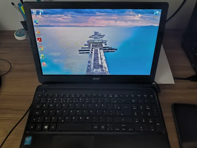 Notebook Acer Aspire Intel core I3 8GB Ram SSD 256GB. Windows 11.