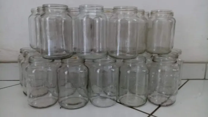 Potes vidro c/tampa 500ml. Chamar zap