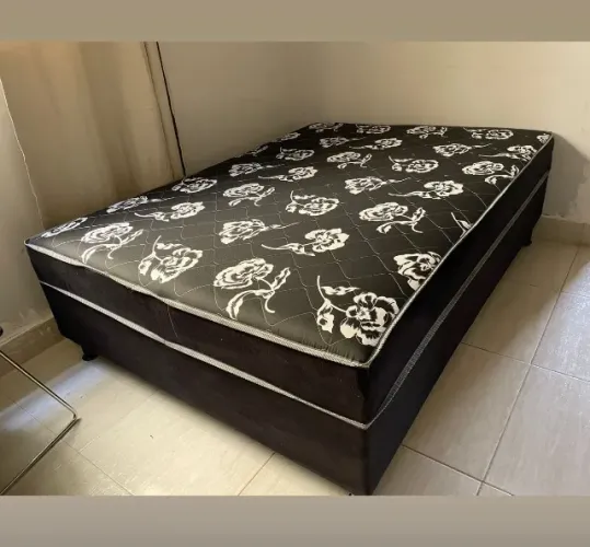 CAMA D33 com entrega rápida