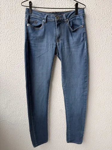 Calça Animale jeans, com elastano Tamanho P