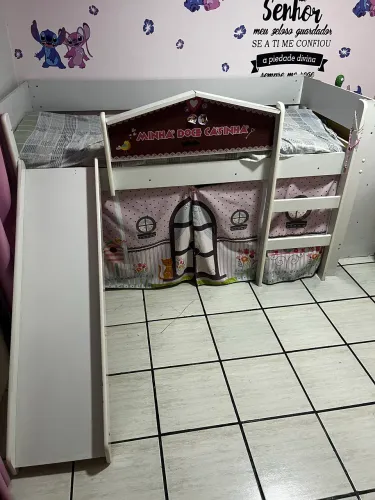 Cama casinha escorregadoro