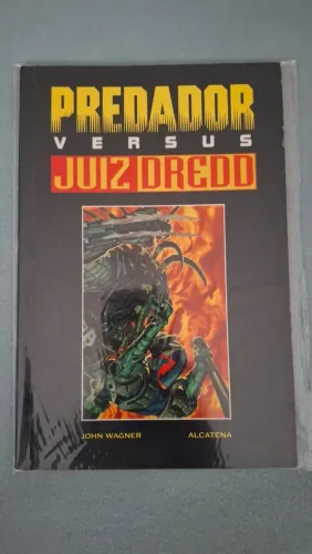? Predador Versus Juiz Dredd | Edição para Colecionador ?