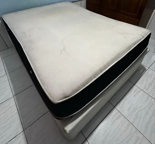 Cama box casal com baú 