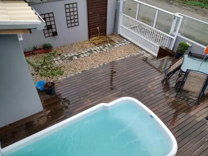 Casa para temporada com piscina
