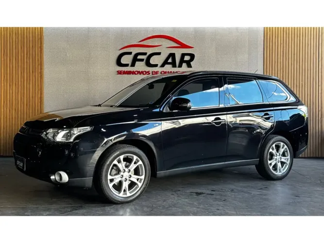 Mitsubishi Outlander 3.0/ GT 3.0 V6 Aut. 2015