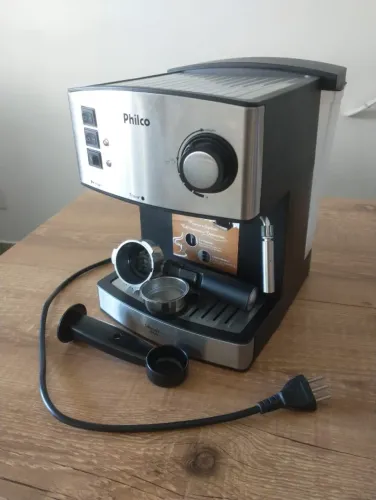 CAFETEIRA PHILCO 15 BAR