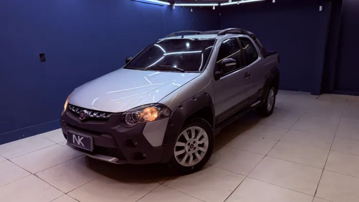 Fiat Strada Adventure1.8/ 1.8 Locker Flex CD 2015