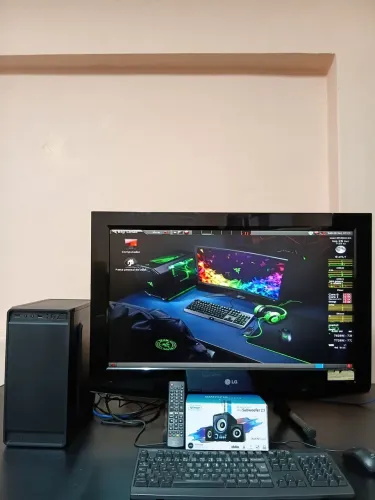 Vendo Computador + TV 32" + SYSTEM 2.1 Bluetooth 420 reais