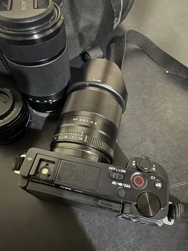 Sony ZV-E10 + 3 Lentes + Bolsa | Excelente Estado