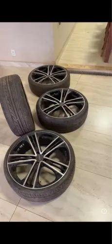 Rodas aro 22 montadas 