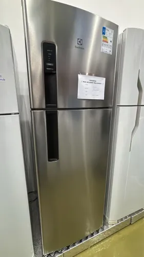 Geladeira Electrolux inox