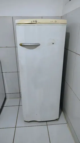 Geladeira Consul