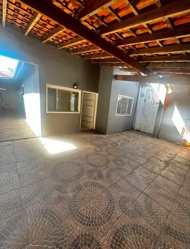 Vendo casa em Santo Antônio