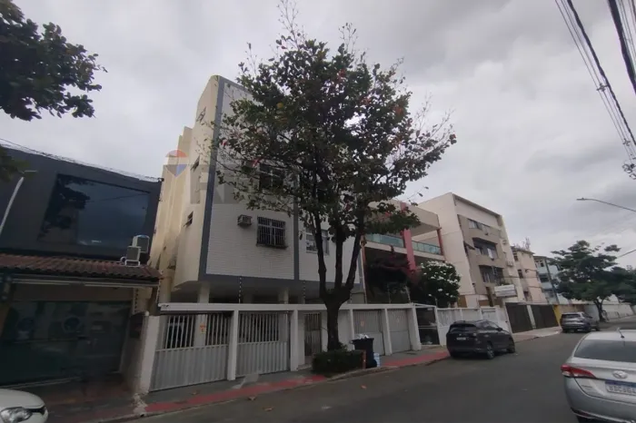 Apartamento de 2 quartos, 2 banheiros, 1 suite, 1 vaga de garagem para locação em Jardim d