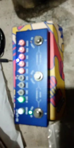 Cuvave cube Bass nova excelente interface e pedaleira de baixo