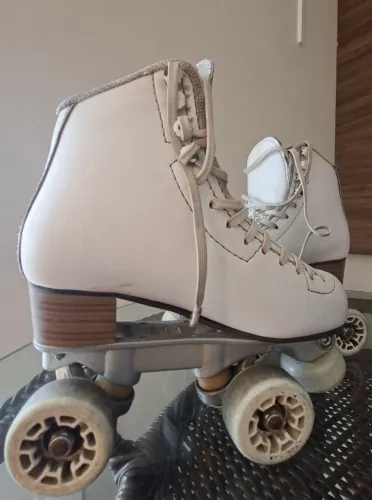 Patins RYE número 35