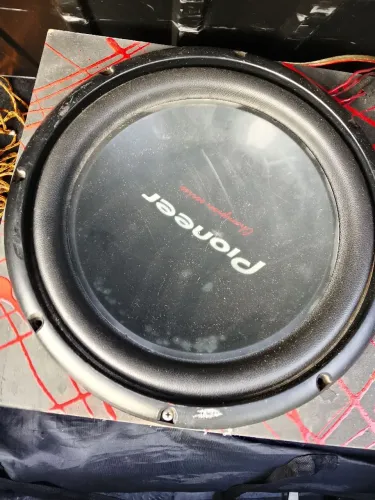 Subwoofer pionner