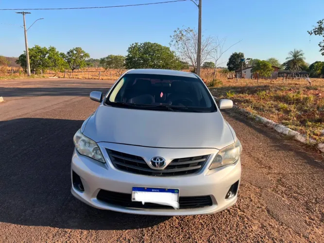 Toyota Corolla GLI 1.8 Flex 16V Aut. 2012