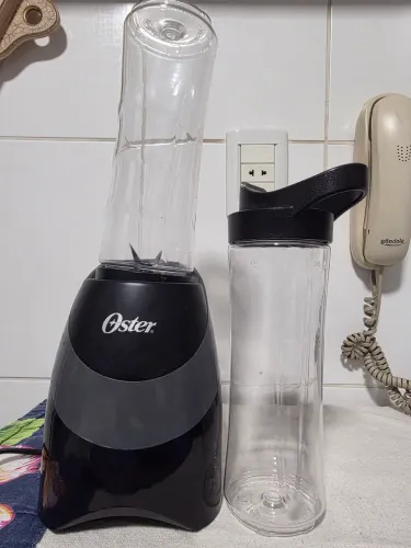 Mini liquidificador Oster