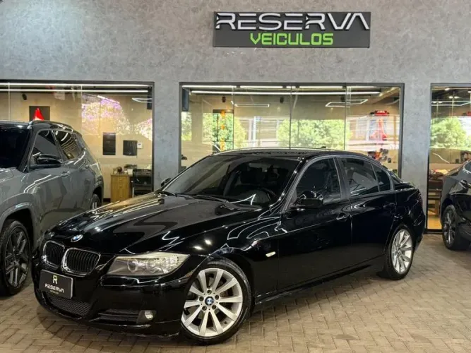 BMW 320I 320i 2010