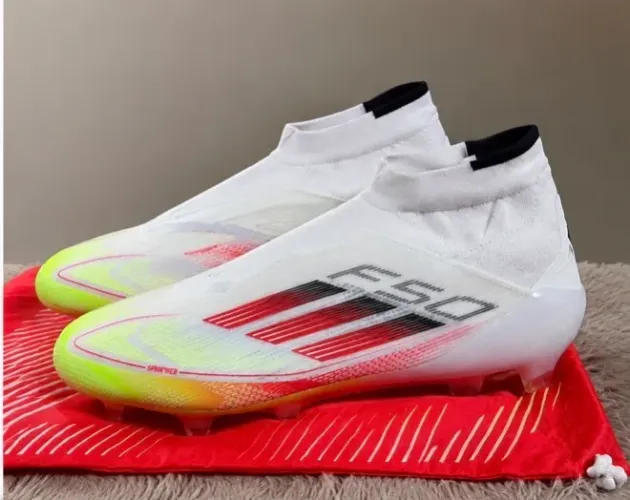 Chuteira de Campo Adidas F50 Elite Mid