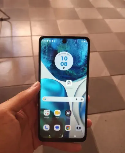 Moto g52 NFC 128gb nenhum trincado