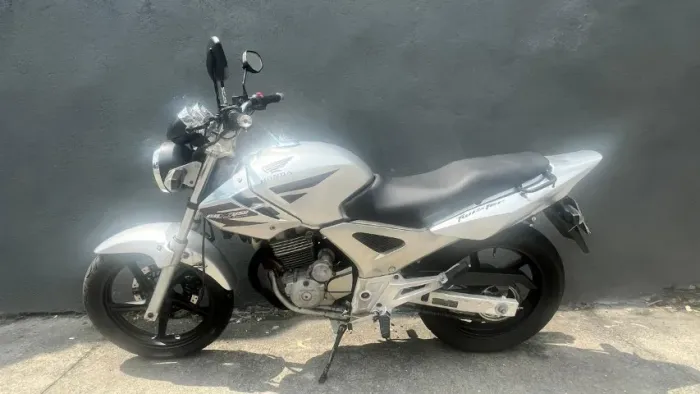 HONDA CBX 250 TWISTER 2007 PRATA
