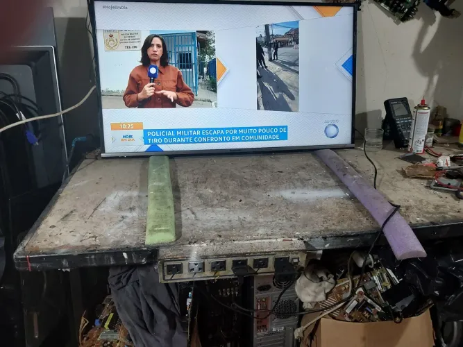 Vendo TV panasonic 40 polegadas