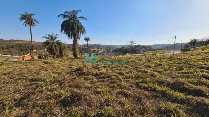 Terreno à venda, 1901 m² por R$ 460.000,00 - Condomínio Versailles Ville de France - Lagoa