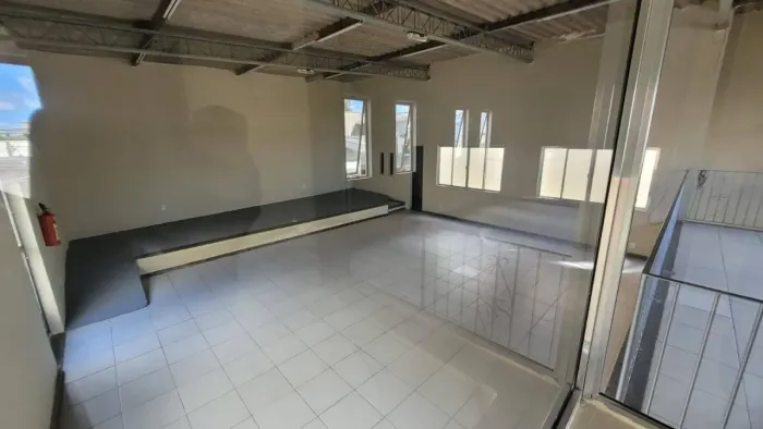 Imóvel Comercial para Venda em São Pedro da Aldeia, Campo Redondo, 1 dormitório, 2 banheir
