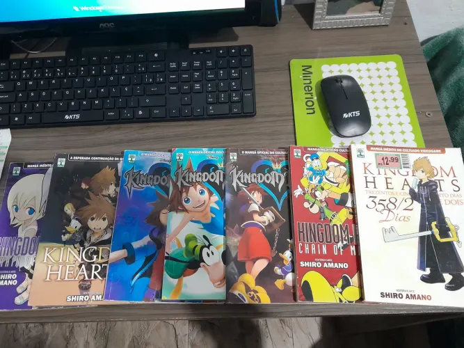Lote de mangás Kingdom Hearts