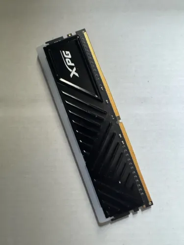 Placa Mãe Gigabyte B550M-K M-ATX DDR4 + RAM XPG de 16GB
