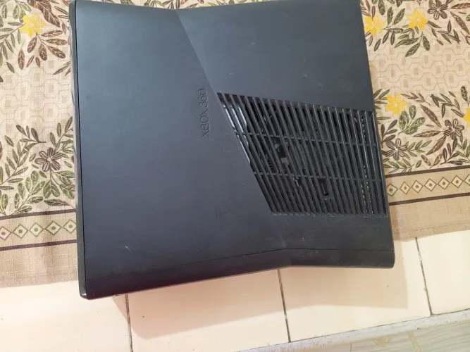 Xbox 360 Slim não liga