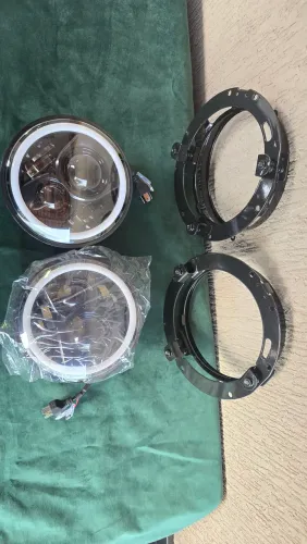Par farol Led universal com suporte 